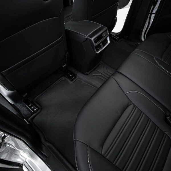 พรมปูพื้นรถยนต์ JUSTMATE ISUZU D-MAX 4D 2020-2025 - Image 6